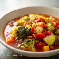 Slow Cooker Vegetable Soup for 7 Servings